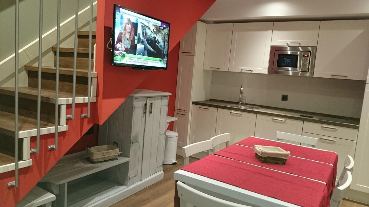 Apartamentos El Rincon De Andrea II Biescas  Esterno foto