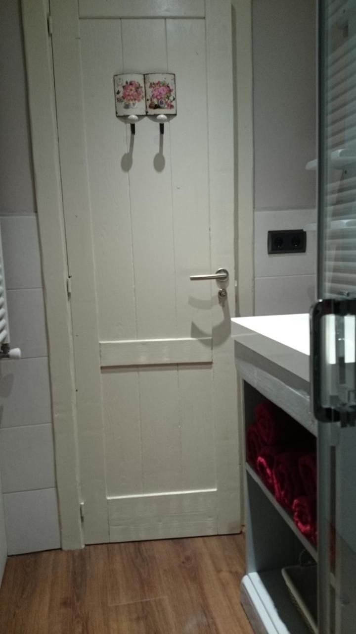 Apartamentos El Rincon De Andrea II Biescas  Esterno foto