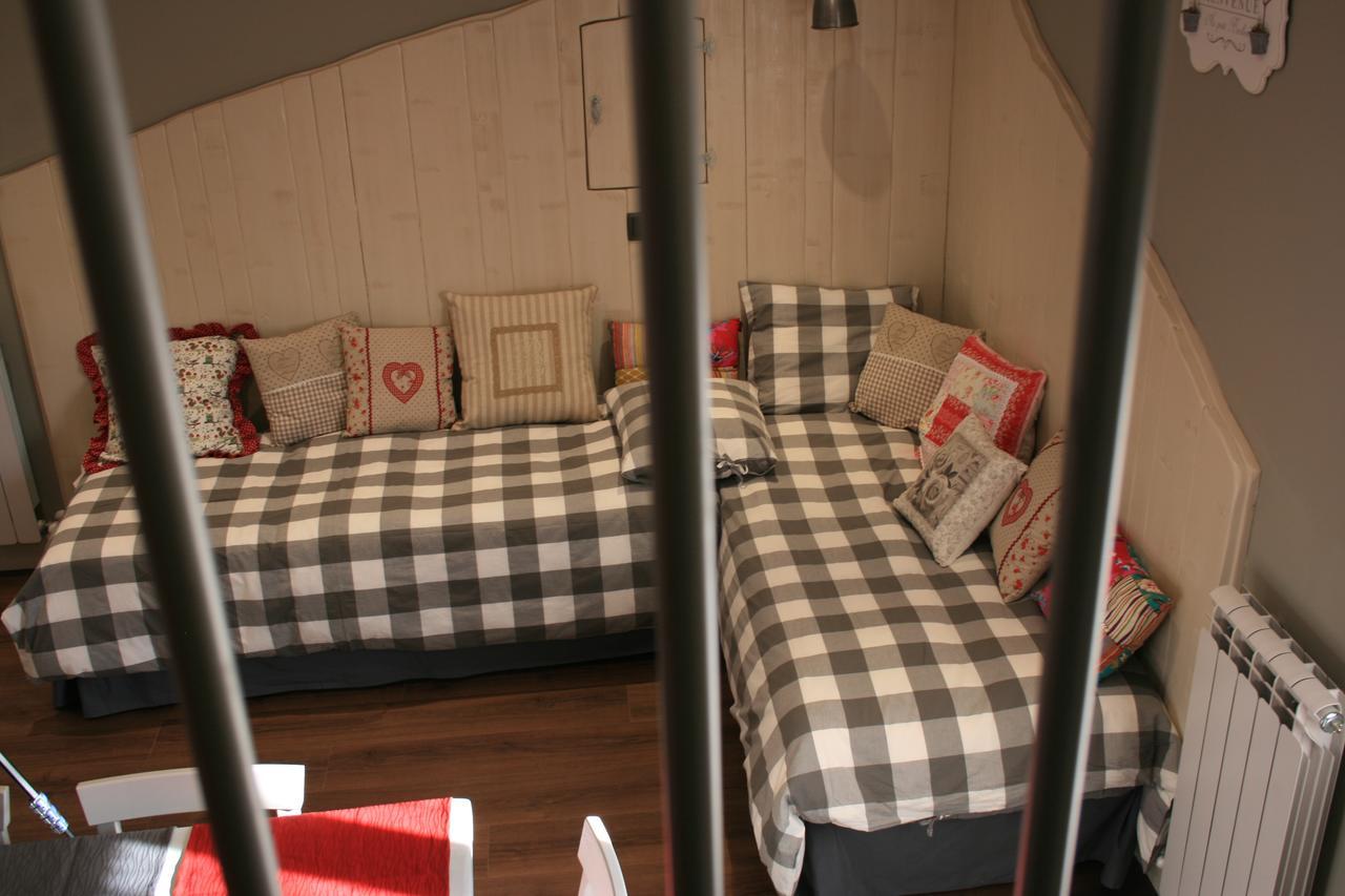 Apartamentos El Rincon De Andrea II Biescas  Esterno foto